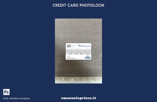 modello frontale photolook con carta di debito visto bancario Canada JP Morgan s